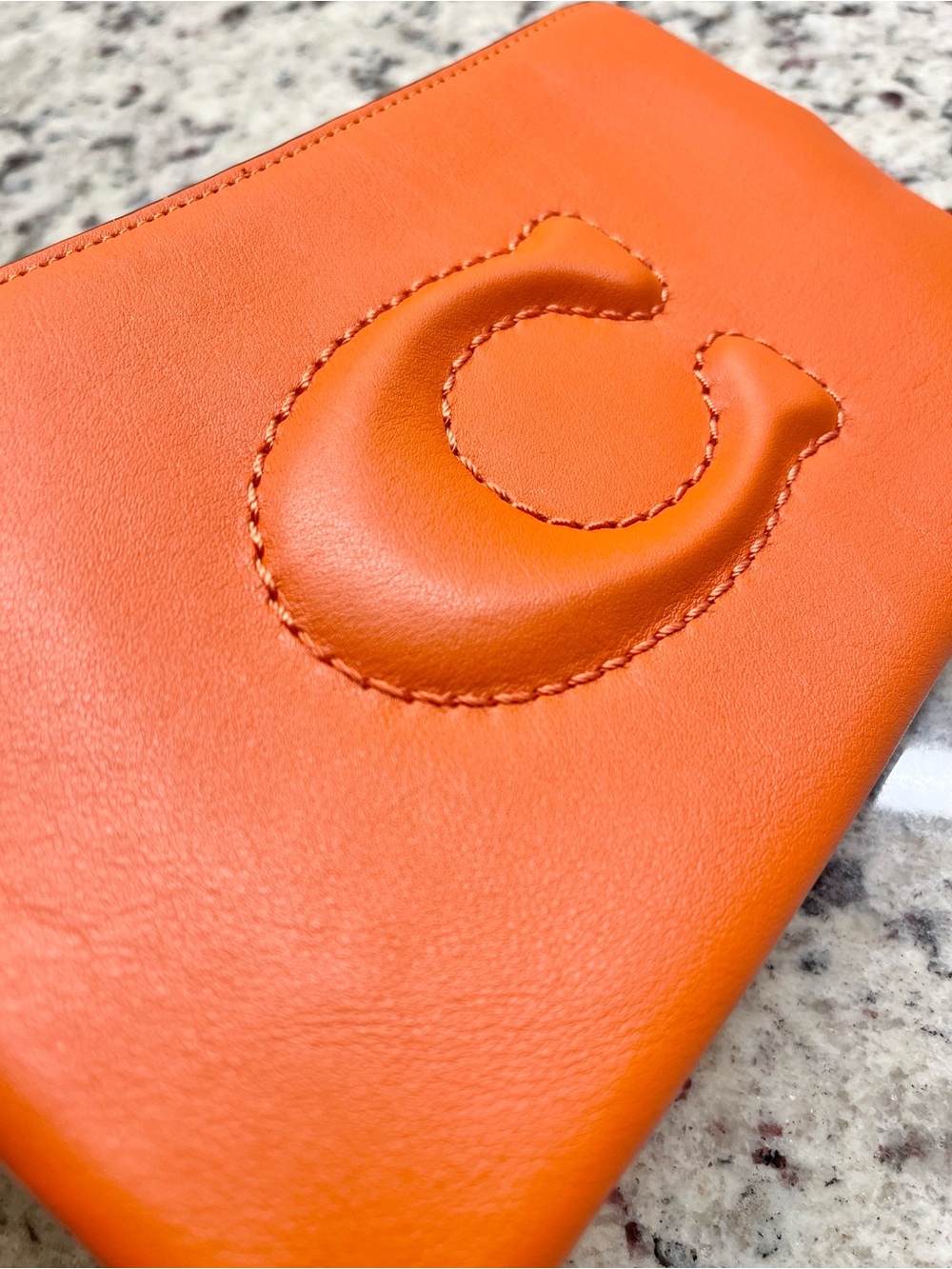 Coach Large Leather C Embossed Wristlet EUC - Picture 5 of 10